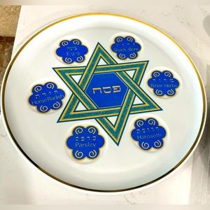 Na’aman Vintage Passover Seder Plate with 6 bowls
